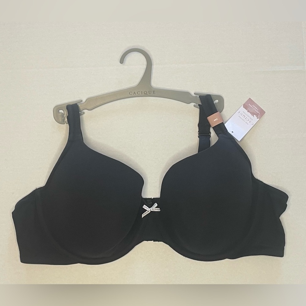 Cacique Underwire Lightly Lined T-shirt Bra 46c Black NWT